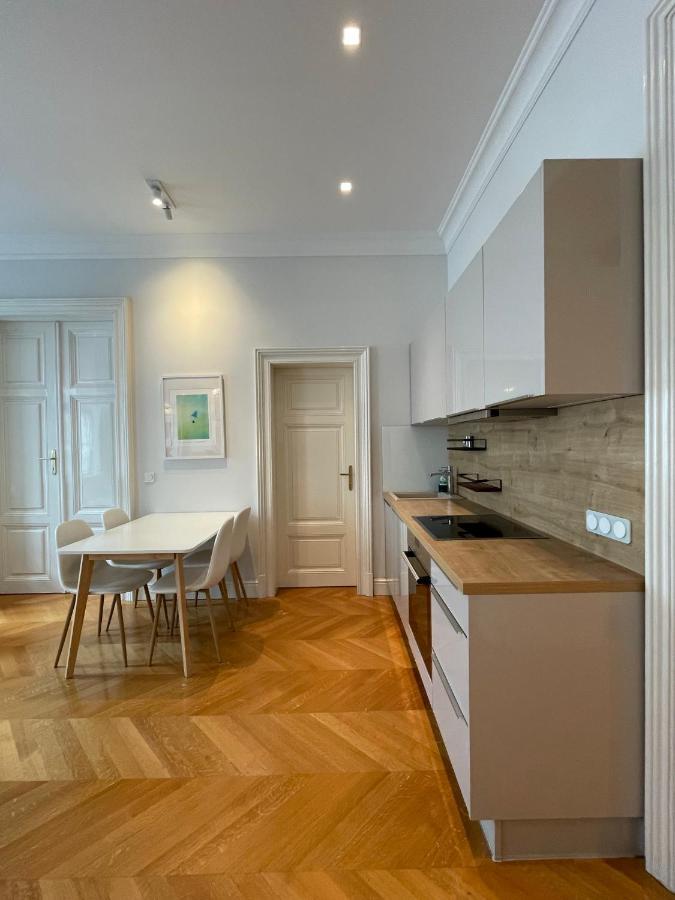 Apartamento Luxury 2br Neubaugasse Viena